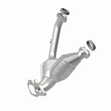 Load image into Gallery viewer, MagnaFlow Direct Fit Catalytic Converter 01-04 Explorer OEM - Additional View 10