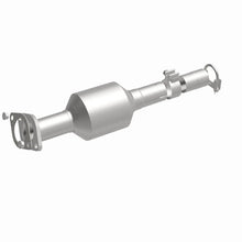 Load image into Gallery viewer, MagnaFlow Direct Fit Catalytic Converter 18-20 Kia Rio 1.6L - Additional View 16