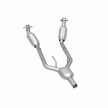 Load image into Gallery viewer, MagnaFlow Direct Fit Catalytic Converter 96-97 Mercury Cougar 3.8L - Side View