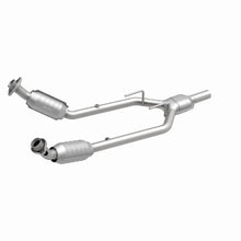 Load image into Gallery viewer, MagnaFlow Direct Fit Catalytic Converter 96-97 Mercury Cougar 3.8L - Additional View 10