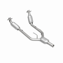 Load image into Gallery viewer, MagnaFlow Direct Fit Catalytic Converter 96-97 Mercury Cougar 3.8L - Additional View 15