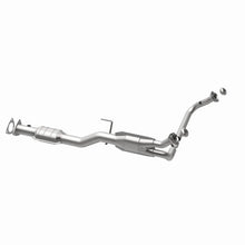 Load image into Gallery viewer, MagnaFlow Direct Fit Catalytic Converter Astro 00-04 4.3L OEM - Additional View 7