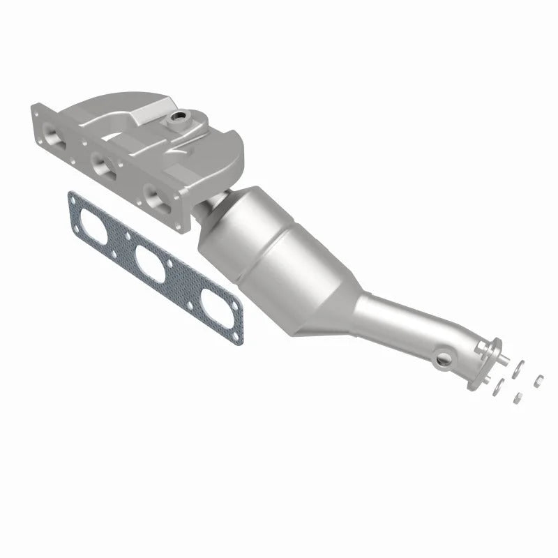 MagnaFlow Direct Fit Catalytic Converter BMW 5 01-03 Rear OEM - Additional View 9
