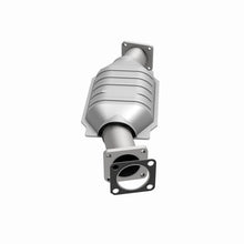 Load image into Gallery viewer, MagnaFlow Direct Fit Catalytic Converter GM 75 79 - Additional View 15