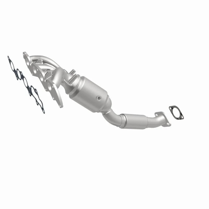 MagnaFlow Direct Fit Converter fits 2008-2009 Ford Focus 2.0L / 2008-2009 Ford Focus S / 2009 Ford Focus SEL - Back View