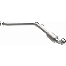 Load image into Gallery viewer, MagnaFlow Direct-Fit SS Catalytic Converter 05-06 Toyota Tundra 4.0L V6 - Additional View 8