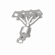 Load image into Gallery viewer, MagnaFlow Direct-Fit SS OEM Catalytic Converter 12-15 Hyundai Accent L4-1.6LGAS - Additional View 6