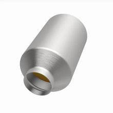 Load image into Gallery viewer, MagnaFlow GM 3500/4500 HD 6.0L 3in Universal Converter - Additional View 11