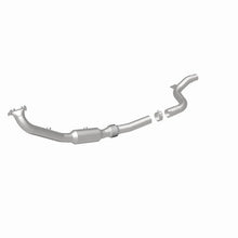 Load image into Gallery viewer, MagnaFlow Left Side Converter Direct Fit 15-17 Chrysler 300 3.6L - Additional View 12