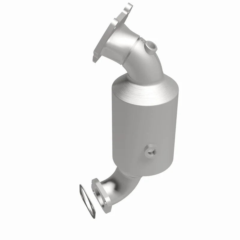 MagnaFlow OEM Grade 11-14 Dodge Grand Caravan Direct Fit Federal Rear Catalytic Converter - Installation View