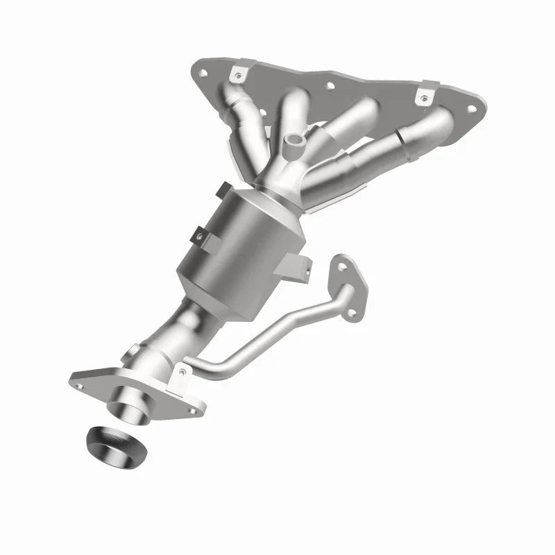 MagnaFlow OEM Grade 12-17 Toyota Prius C Federal / EPA Compliant Manifold Catalytic Converter - Installation View