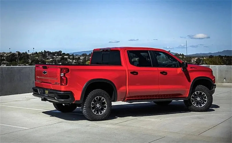 MagnaFlow 19-23 Chevy Silverado 1500 19-23 GMC Sierra 1500 Overland Cat-Back Exhaust - Side View