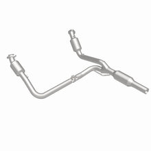 Load image into Gallery viewer, Magnaflow 01-02 Dodge Ram 2500 5.9L Direct Fit Converter - Additional View 7