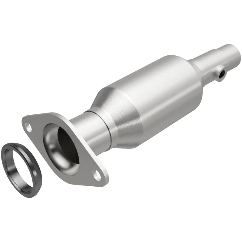 Magnaflow 01-03 Toyota Prius 1.5L OEM Grade Direct-Fit Catalytic Converter - Side View