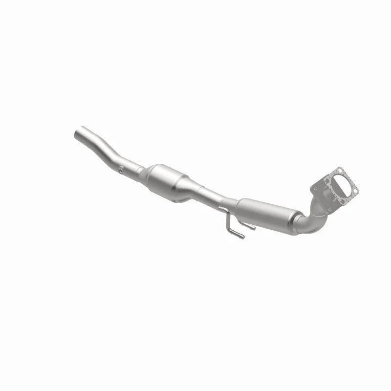Magnaflow 01-03 Volkswagen Jetta 2.0L Direct Fit Converter - Side View