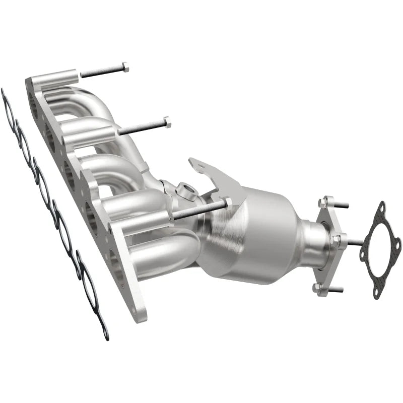Magnaflow 01-05 Volvo S60/V70 2.4L Direct Fit Converter - Main Product View