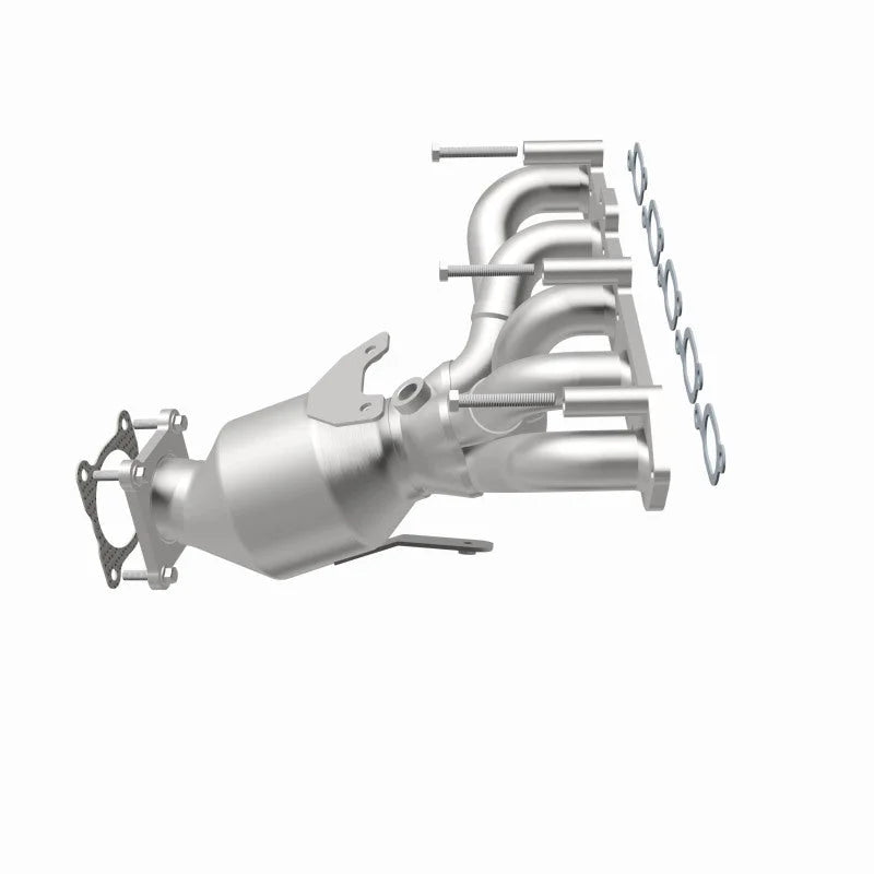 Magnaflow 01-05 Volvo S60/V70 2.4L Direct Fit Converter - Back View