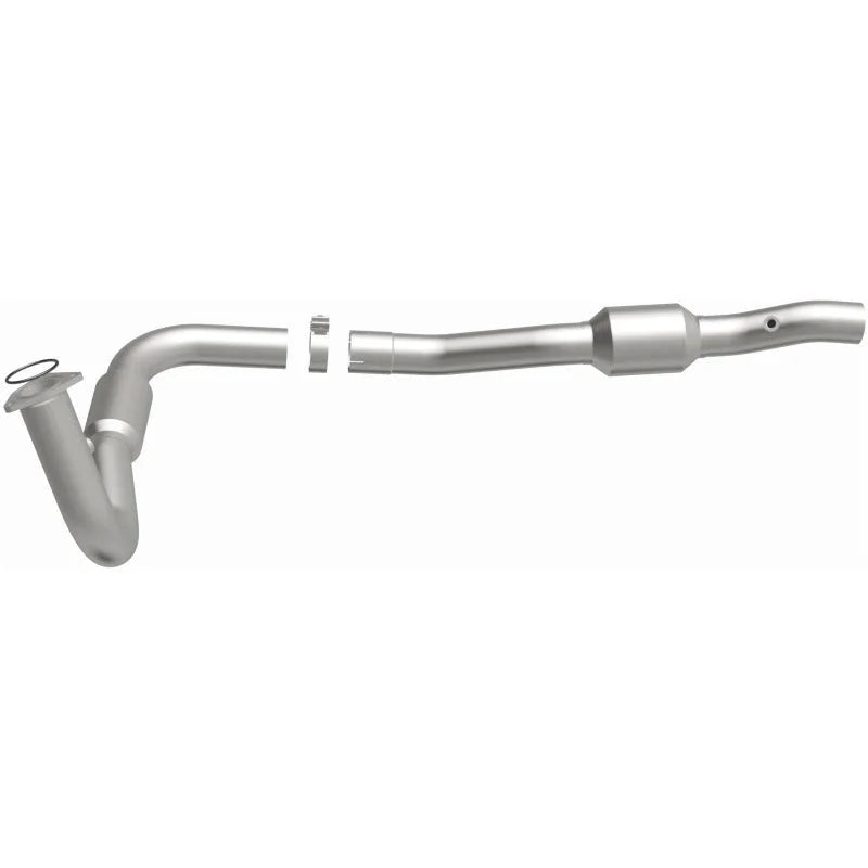 Magnaflow 01-06 Sierra 2500 HD 6.0L D/S Direct Fit Converter - Back View