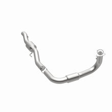 Load image into Gallery viewer, Magnaflow 01-06 Sierra 2500 HD 6.0L D/S Direct Fit Converter - Additional View 5