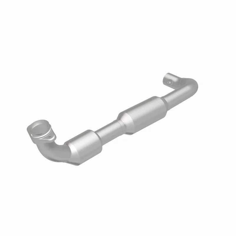 Magnaflow 02-03 Ford F-150 5.4L Direct Fit Converter - Installation View