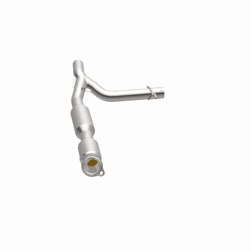Magnaflow 02-03 Ford F-150 5.4L Direct Fit Converter - Installation View