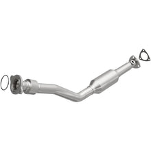 Load image into Gallery viewer, Magnaflow 02-03 Pontiac Grand Am 3.4L Direct Fit Converter - Main Product View