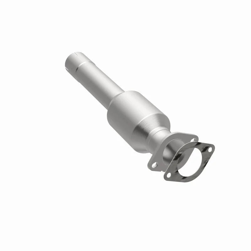 Magnaflow 02-06 Sierra 2500HD 6.0L Direct Fit Converter - Additional View 8