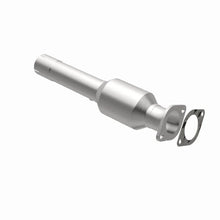 Load image into Gallery viewer, Magnaflow 02-06 Sierra 2500HD 6.0L Direct Fit Converter - Additional View 10
