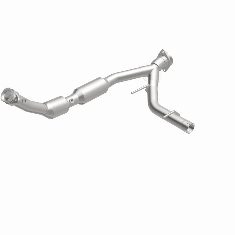 Magnaflow 03-04 Ford Expedition 5.4L Direct Fit Converter - Additional View 7