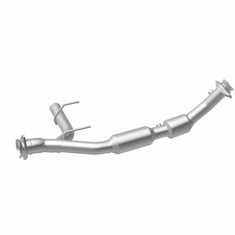 Magnaflow 03-04 Ford Expedition 5.4L Direct Fit Converter - Additional View 10