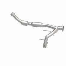 Load image into Gallery viewer, Magnaflow 03-04 Ford Expedition 5.4L Direct Fit Converter - Additional View 12