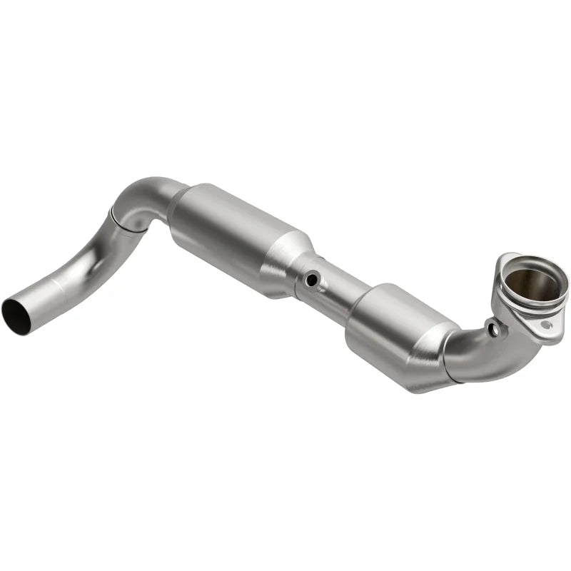 Magnaflow 03-04 Ford Expedition 5.4L Direct Fit Converter - Main Product View