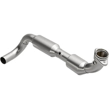 Load image into Gallery viewer, Magnaflow 03-04 Ford Expedition 5.4L Direct Fit Converter - Main Product View