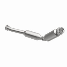 Load image into Gallery viewer, Magnaflow 03-11 Ford Crown Victoria 4.6L Direct Fit Converter - Additional View 10