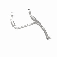 Load image into Gallery viewer, Magnaflow 04-05 Chevrolet Express 1500 5.3L Direct Fit Converter - Additional View 11