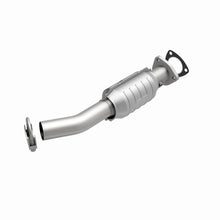 Load image into Gallery viewer, Magnaflow 04-05 Suzuki Forenza 2.0L Direct Fit Converter - Installation View