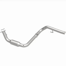Load image into Gallery viewer, Magnaflow 04-06 Cadillac Escalade 6.0L Direct Fit Converter - Additional View 5