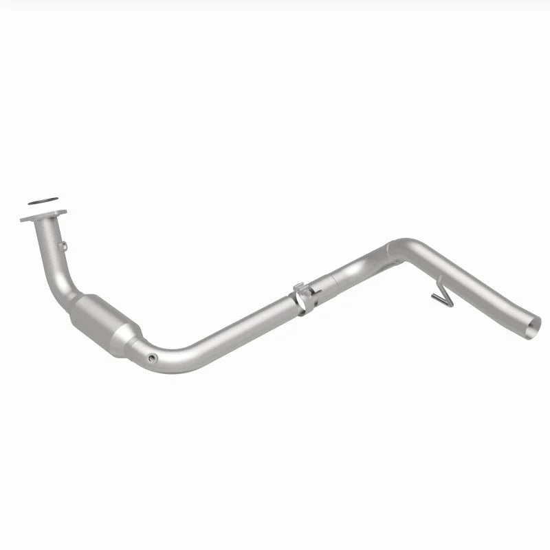 Magnaflow 04-06 Cadillac Escalade 6.0L Direct Fit Converter - Additional View 9