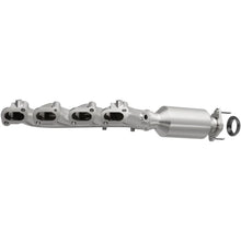 Load image into Gallery viewer, Magnaflow 04-06 Cadillac SRX 4.6L Direct Fit Converter - Main Product View