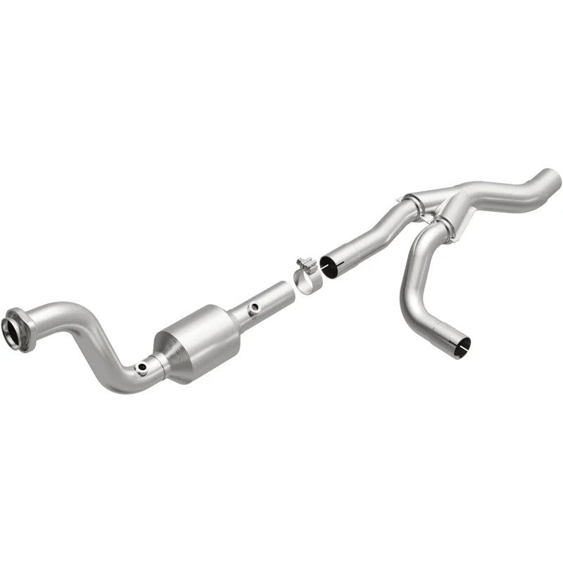Magnaflow 04-06 Dodge Durango 5.7L Direct Fit Converter - Main Product View