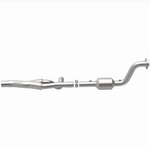 Load image into Gallery viewer, Magnaflow 04-06 Dodge Durango 5.7L Direct Fit Converter - Additional View 9