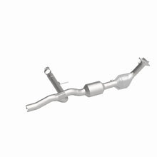 Load image into Gallery viewer, Magnaflow 04-06 F-150 V8 4.6 OEM Underbody Direct Fit Converter - Additional View 5