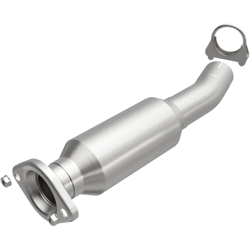 Magnaflow 04-06 Toyota Sienna 3.3L Direct Fit Converter - Main Product View