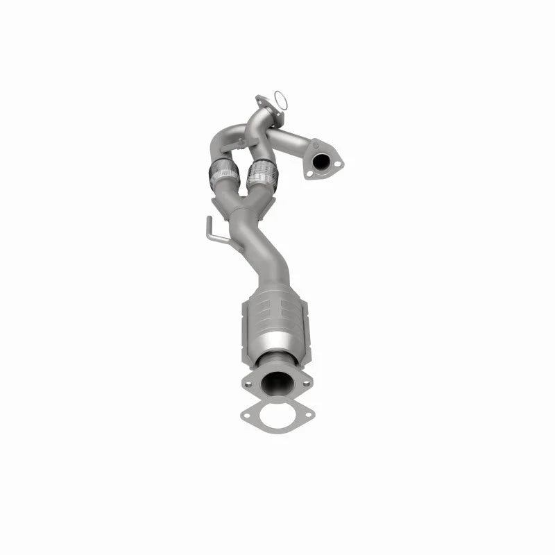 Magnaflow 04-07 Nissan Murano 3.5L Direct Fit Converter - Installation View