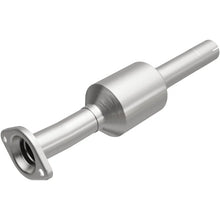 Load image into Gallery viewer, Magnaflow 04-07 Toyota Highlander 3.3L Direct Fit Converter - Main Product View