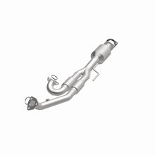 Load image into Gallery viewer, Magnaflow 04-09 Nissan Quest 3.5L Direct Fit Converter - Additional View 15