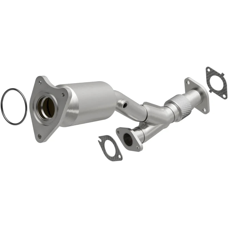 Magnaflow 05-06 Chevrolet Malibu 3.5L Direct Fit Converter - Main Product View