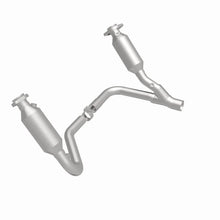Load image into Gallery viewer, Magnaflow 05-06 Dodge Durango 4.7L Direct Fit Converter - Additional View 15