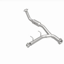 Load image into Gallery viewer, Magnaflow 05-06 Ford Expedition 5.4L Direct Fit Converter - Back View