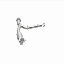 Load image into Gallery viewer, Magnaflow 05-06 Ford Expedition 5.4L Direct Fit Converter - Additional View 9